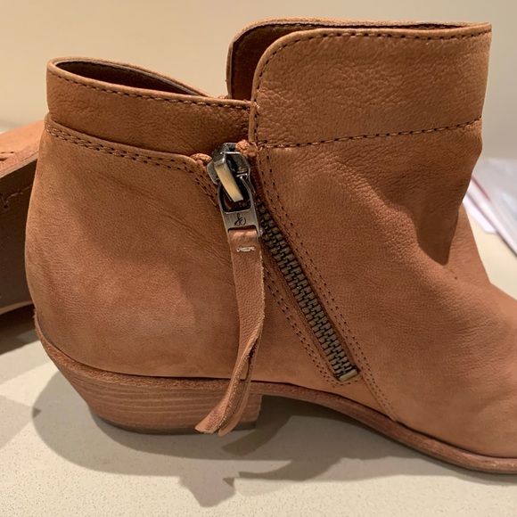 Sam Edelman Packer Booties Size 8 - Picture 5 of 6